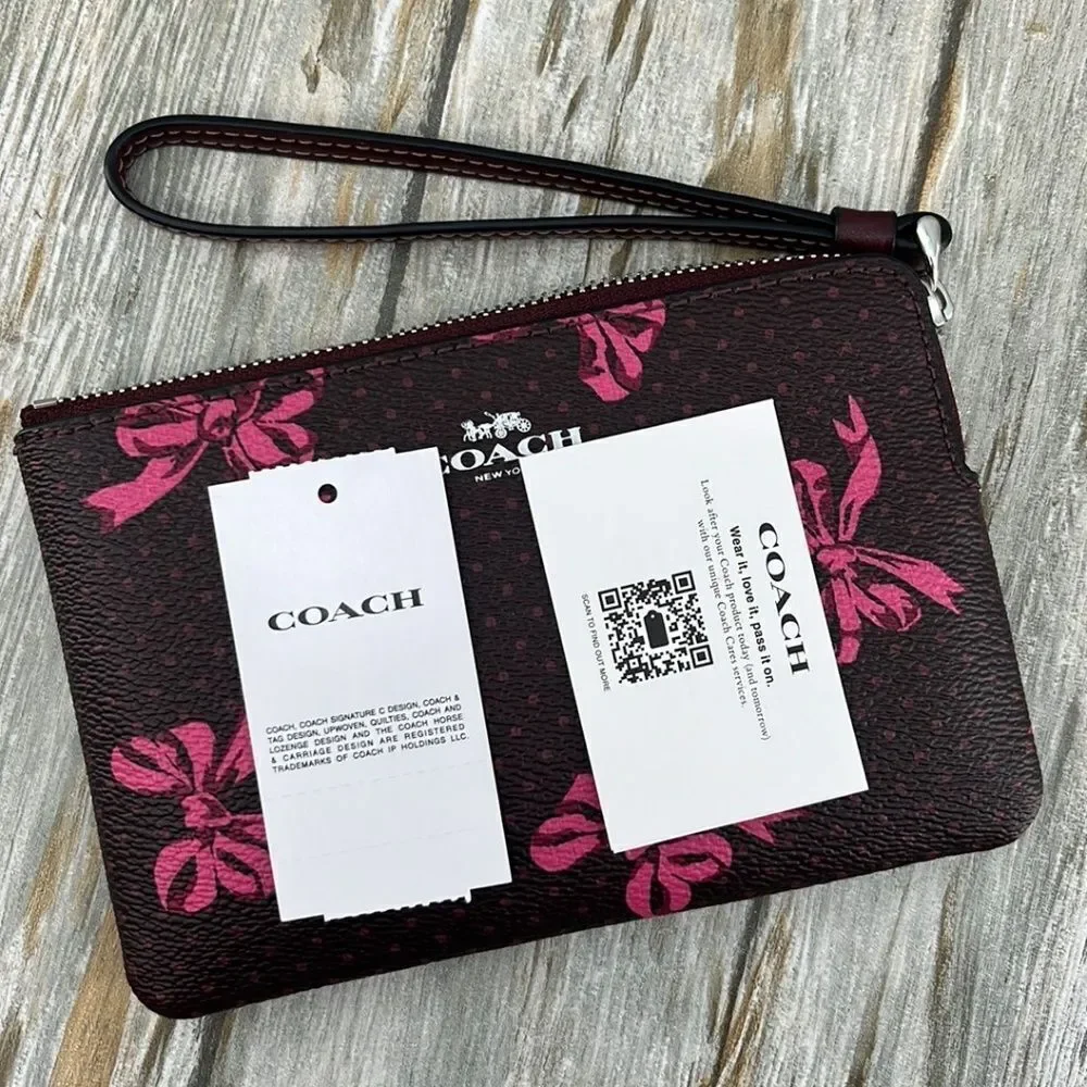 Coach Corner Zip Wristlet In Signature Canvas With Bow Print Bag Wallet Purse